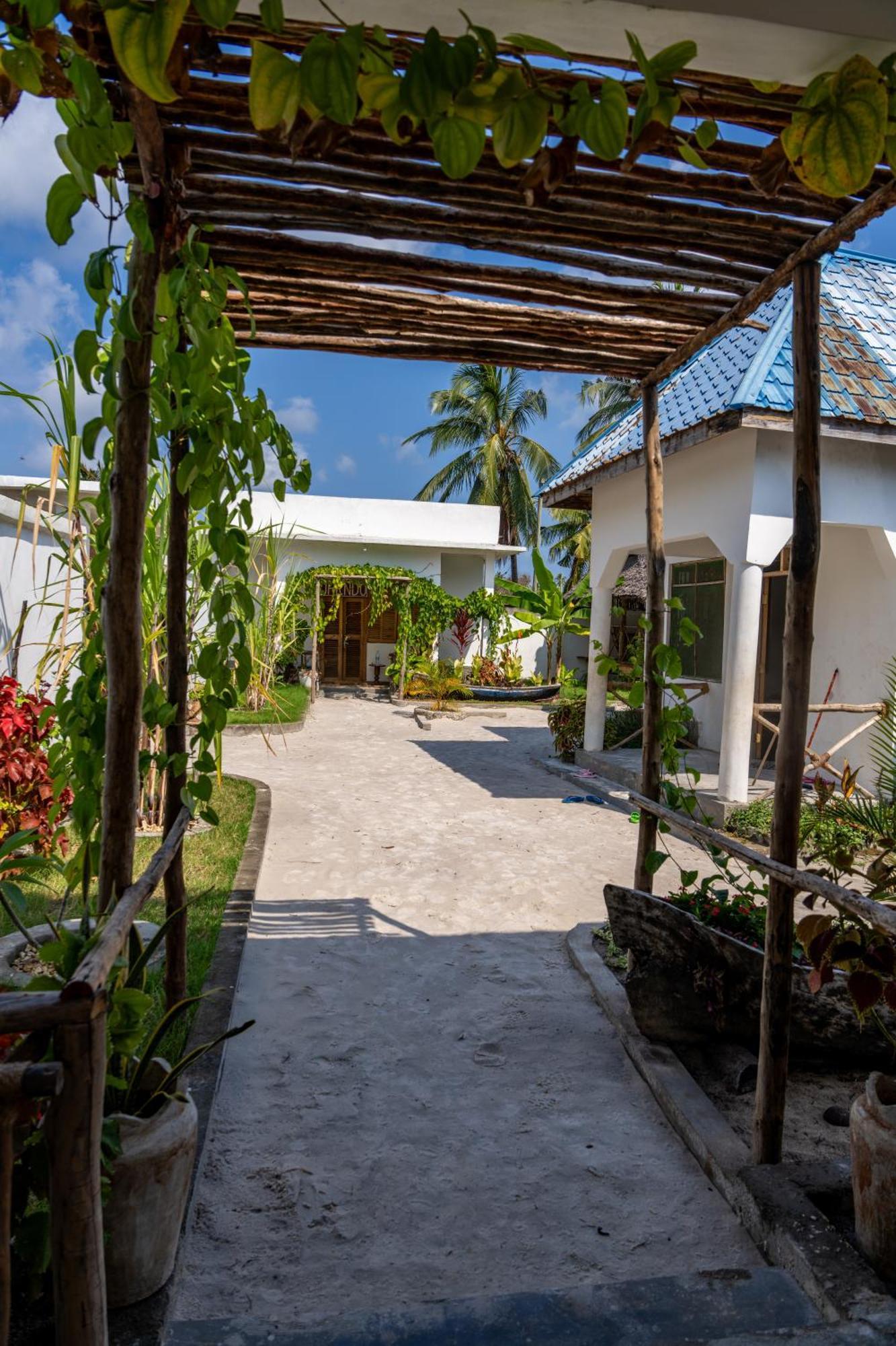 Mafia Island Bungalows Utende Luaran gambar