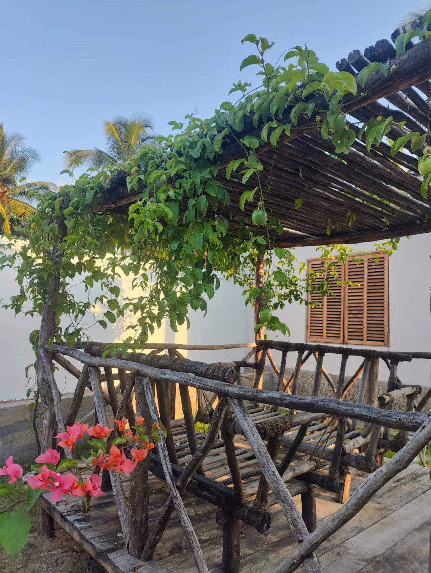 Mafia Island Bungalows Utende Luaran gambar